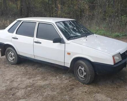 ВАЗ 21099, объемом двигателя 1.5 л и пробегом 230 тыс. км за 2000 $, фото 2 на Automoto.ua