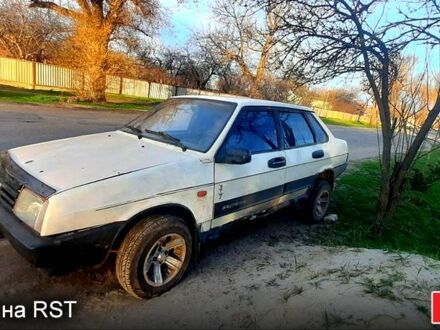 ВАЗ 21099 1990 в Балаклее на Automoto.ua ВАЗ 21099, объемом двигателя 15 л и пробегом 0 тыс. км за 900 $, фото 1 на Automoto.ua