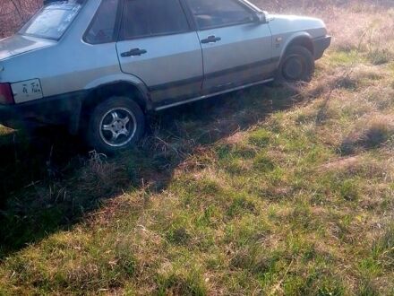 ВАЗ 21099 1993 у Кропивницькому (Кіровограді) на Automoto.ua ВАЗ 21099, об'ємом двигуна 13 л та пробігом 0 тис. км за 850 $, фото 1 на Automoto.ua