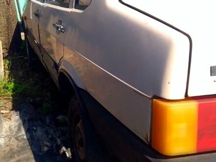 ВАЗ 21099, объемом двигателя 1.5 л и пробегом 0 тыс. км за 700 $, фото 1 на Automoto.ua