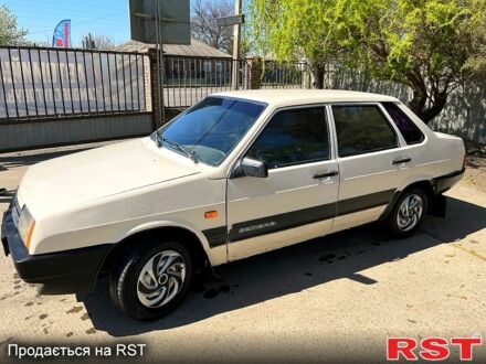ВАЗ 21099 1995 у Славянске на Automoto.ua ВАЗ 21099, об'ємом двигуна 15 л та пробігом 0 тис. км за 910 $, фото 1 на Automoto.ua