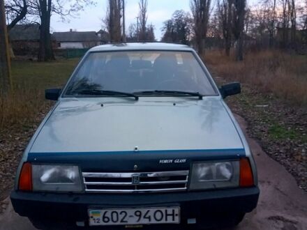 ВАЗ 21099 1998 у Новомиргороде на Automoto.ua ВАЗ 21099, об'ємом двигуна 15 л та пробігом 0 тис. км за 800 $, фото 1 на Automoto.ua