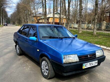 ВАЗ 21099 1999 в Краматорске на Automoto.ua ВАЗ 21099, объемом двигателя 15 л и пробегом 0 тыс. км за 1080 $, фото 1 на Automoto.ua