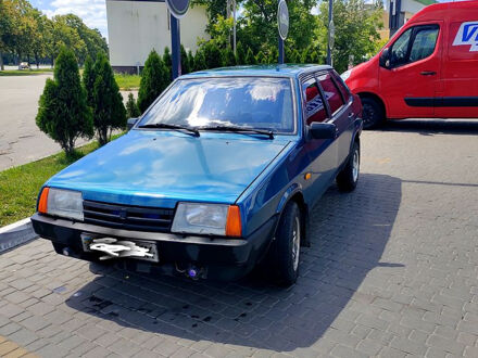 ВАЗ 21099, объемом двигателя 1.5 л и пробегом 165 тыс. км за 2000 $, фото 1 на Automoto.ua