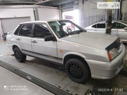 ВАЗ 21099 2003 у Мукачеве на Automoto.ua ВАЗ 21099, об'ємом двигуна 1.5 л та пробігом 139 тис. км за 2450 $, фото 1 на Automoto.ua