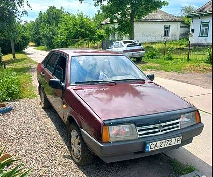 ВАЗ 21099, объемом двигателя 1.5 л и пробегом 135 тыс. км за 1000 $, фото 1 на Automoto.ua
