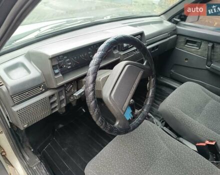 Желтый ВАЗ 21099, объемом двигателя 1.5 л и пробегом 300 тыс. км за 1350 $, фото 27 на Automoto.ua