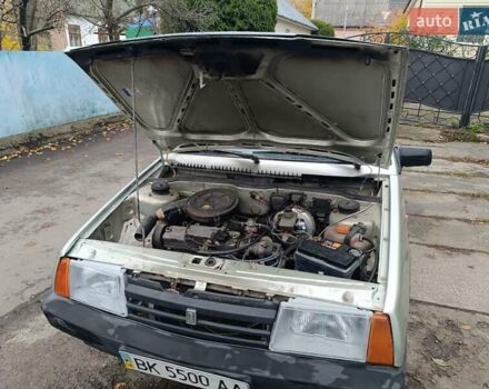 Желтый ВАЗ 21099, объемом двигателя 1.5 л и пробегом 300 тыс. км за 1350 $, фото 31 на Automoto.ua