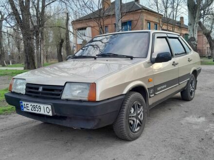 ВАЗ 21099 1999 у Кривому Розі на Automoto.ua Жовтий ВАЗ 21099, об'ємом двигуна 1.5 л та пробігом 181 тис. км за 2100 $, фото 1 на Automoto.ua
