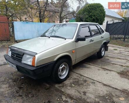 Жовтий ВАЗ 21099, об'ємом двигуна 1.5 л та пробігом 300 тис. км за 1350 $, фото 1 на Automoto.ua