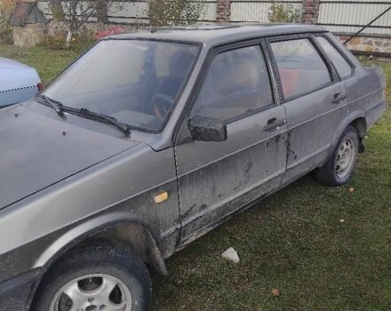 Серый ВАЗ 21099, объемом двигателя 1.3 л и пробегом 87 тыс. км за 594 $, фото 2 на Automoto.ua