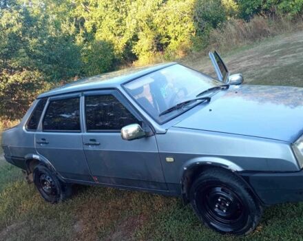 Серый ВАЗ 21099, объемом двигателя 1.5 л и пробегом 250 тыс. км за 1000 $, фото 4 на Automoto.ua