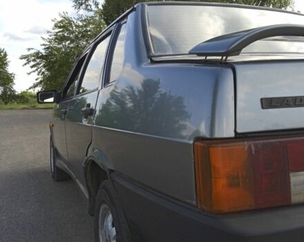 Серый ВАЗ 21099, объемом двигателя 1.5 л и пробегом 200 тыс. км за 900 $, фото 4 на Automoto.ua