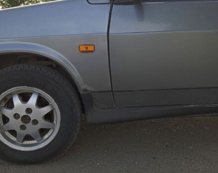 Серый ВАЗ 21099, объемом двигателя 1.5 л и пробегом 200 тыс. км за 900 $, фото 1 на Automoto.ua