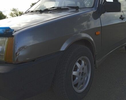 Серый ВАЗ 21099, объемом двигателя 1.5 л и пробегом 200 тыс. км за 900 $, фото 3 на Automoto.ua