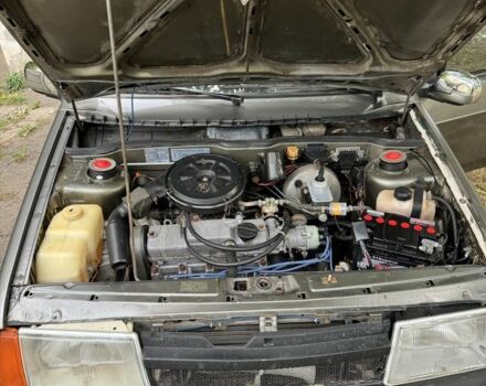 Сірий ВАЗ 21099, об'ємом двигуна 1.5 л та пробігом 100 тис. км за 1599 $, фото 9 на Automoto.ua