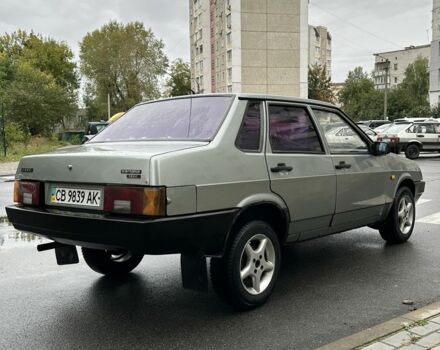 Серый ВАЗ 21099, объемом двигателя 1.5 л и пробегом 250 тыс. км за 999 $, фото 2 на Automoto.ua