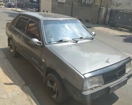 Серый ВАЗ 21099, объемом двигателя 1.5 л и пробегом 300 тыс. км за 1300 $, фото 5 на Automoto.ua