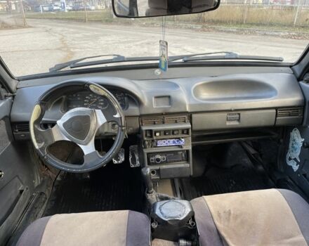 Серый ВАЗ 21099, объемом двигателя 1.5 л и пробегом 200 тыс. км за 650 $, фото 5 на Automoto.ua