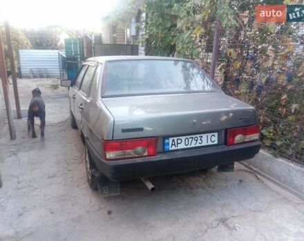 Серый ВАЗ 21099, объемом двигателя 1.3 л и пробегом 100 тыс. км за 1500 $, фото 4 на Automoto.ua