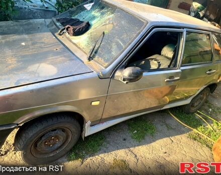 Серый ВАЗ 21099, объемом двигателя 1.3 л и пробегом 200 тыс. км за 500 $, фото 2 на Automoto.ua
