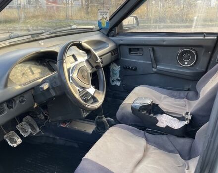 Серый ВАЗ 21099, объемом двигателя 1.5 л и пробегом 200 тыс. км за 650 $, фото 4 на Automoto.ua