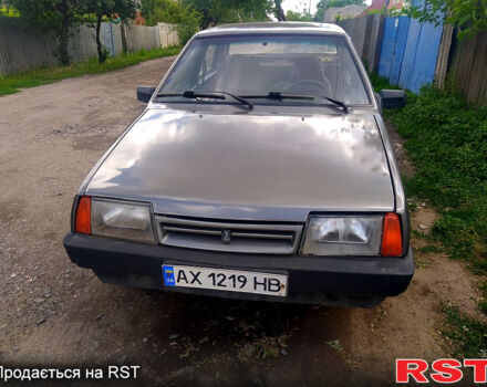 Серый ВАЗ 21099, объемом двигателя 1.5 л и пробегом 250 тыс. км за 1150 $, фото 1 на Automoto.ua