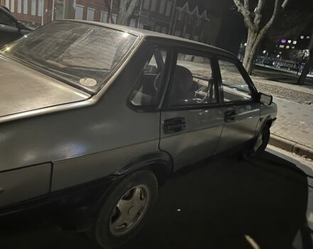 Серый ВАЗ 21099, объемом двигателя 1.5 л и пробегом 279 тыс. км за 1200 $, фото 1 на Automoto.ua