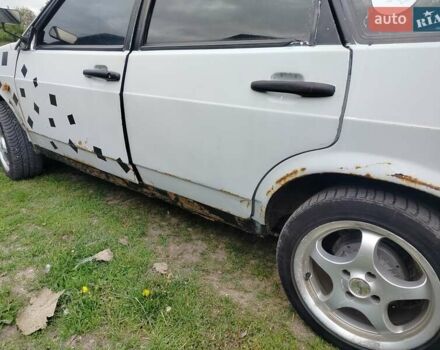 Серый ВАЗ 21099, объемом двигателя 1.6 л и пробегом 100 тыс. км за 672 $, фото 5 на Automoto.ua