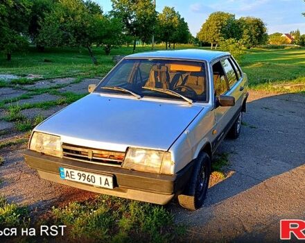 Серый ВАЗ 21099, объемом двигателя 1.5 л и пробегом 300 тыс. км за 650 $, фото 3 на Automoto.ua