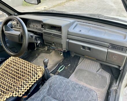 Сірий ВАЗ 21099, об'ємом двигуна 1.5 л та пробігом 331 тис. км за 800 $, фото 4 на Automoto.ua