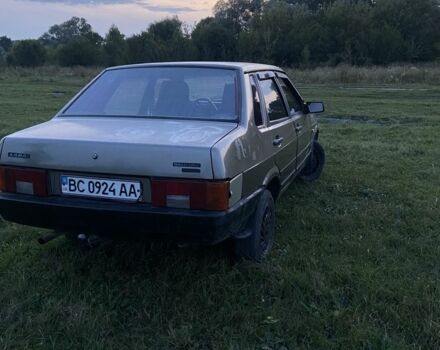 Серый ВАЗ 21099, объемом двигателя 1.5 л и пробегом 10 тыс. км за 650 $, фото 2 на Automoto.ua