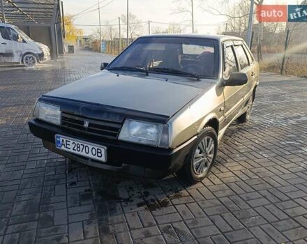 Серый ВАЗ 21099, объемом двигателя 1.5 л и пробегом 350 тыс. км за 950 $, фото 1 на Automoto.ua