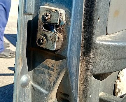 Сірий ВАЗ 21099, об'ємом двигуна 1.5 л та пробігом 0 тис. км за 1000 $, фото 3 на Automoto.ua