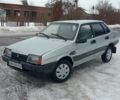Серый ВАЗ 21099, объемом двигателя 1.5 л и пробегом 330 тыс. км за 574 $, фото 5 на Automoto.ua