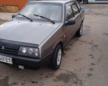 Серый ВАЗ 21099, объемом двигателя 1.5 л и пробегом 200 тыс. км за 2600 $, фото 1 на Automoto.ua