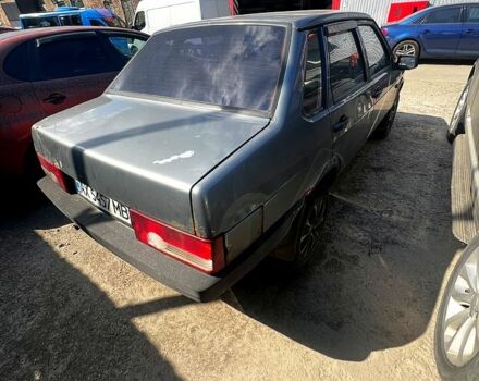 Серый ВАЗ 21099, объемом двигателя 1.5 л и пробегом 100 тыс. км за 1000 $, фото 3 на Automoto.ua