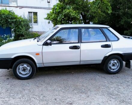 Серый ВАЗ 21099, объемом двигателя 1.5 л и пробегом 174 тыс. км за 1400 $, фото 3 на Automoto.ua