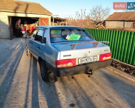 Серый ВАЗ 21099, объемом двигателя 1.5 л и пробегом 300 тыс. км за 2200 $, фото 2 на Automoto.ua