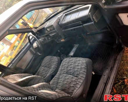 Серый ВАЗ 21099, объемом двигателя 1.5 л и пробегом 250 тыс. км за 999 $, фото 3 на Automoto.ua