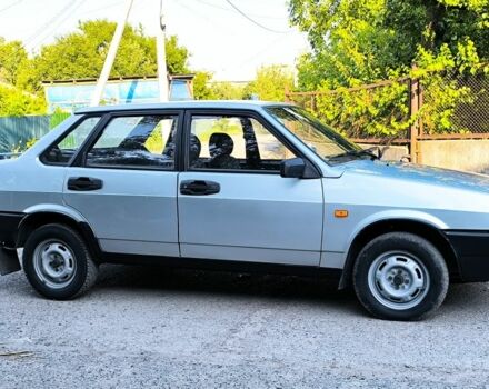 Серый ВАЗ 21099, объемом двигателя 1.5 л и пробегом 174 тыс. км за 1400 $, фото 4 на Automoto.ua