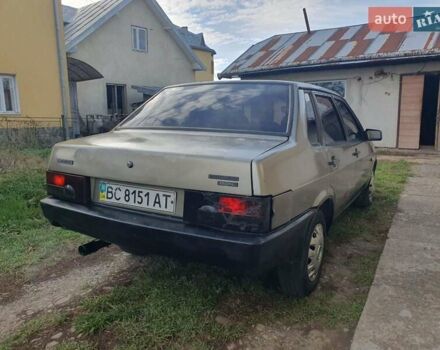 Серый ВАЗ 21099, объемом двигателя 1.6 л и пробегом 200 тыс. км за 950 $, фото 1 на Automoto.ua