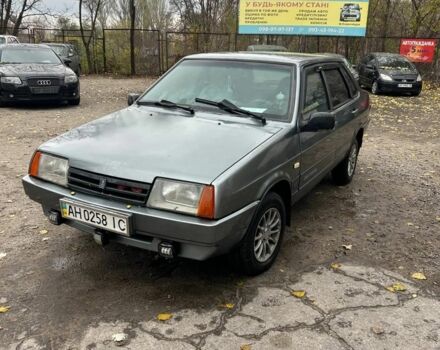 Серый ВАЗ 21099, объемом двигателя 1.5 л и пробегом 183 тыс. км за 833 $, фото 2 на Automoto.ua