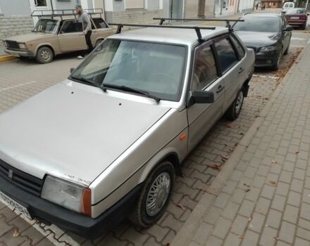 Серый ВАЗ 21099, объемом двигателя 1.5 л и пробегом 375 тыс. км за 935 $, фото 1 на Automoto.ua