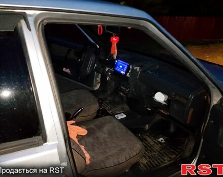 Серый ВАЗ 21099, объемом двигателя 1.5 л и пробегом 0 тыс. км за 850 $, фото 2 на Automoto.ua