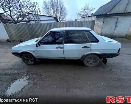 Серый ВАЗ 21099, объемом двигателя 1.5 л и пробегом 0 тыс. км за 1650 $, фото 2 на Automoto.ua