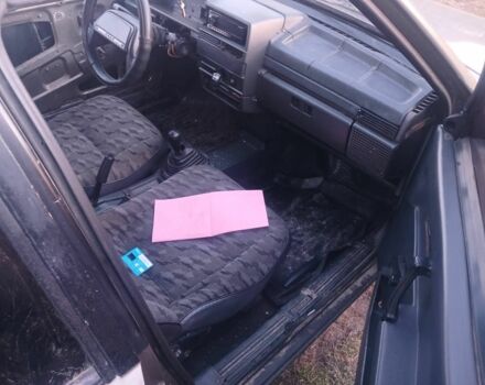 Сірий ВАЗ 21099, об'ємом двигуна 1.5 л та пробігом 999 тис. км за 600 $, фото 4 на Automoto.ua