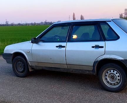 Сірий ВАЗ 21099, об'ємом двигуна 1.5 л та пробігом 300 тис. км за 1000 $, фото 5 на Automoto.ua