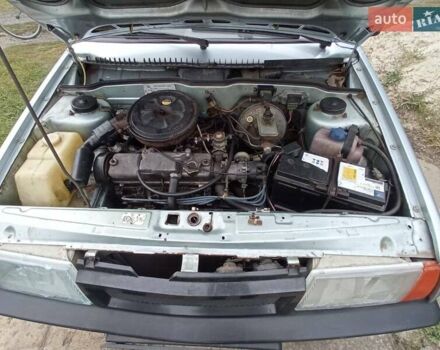 Серый ВАЗ 21099, объемом двигателя 1.5 л и пробегом 230 тыс. км за 2000 $, фото 3 на Automoto.ua