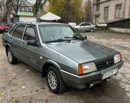 Серый ВАЗ 21099, объемом двигателя 1.5 л и пробегом 183 тыс. км за 833 $, фото 1 на Automoto.ua